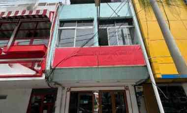 Disewakan Ruko 3 Lt, Strategis, Bagus, Boulevar Kelapa Gading