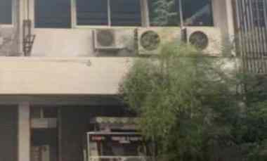 Darmo Park Siap Pakai 2 Lantai di Kawasan Komersial Mayjend Sungkono