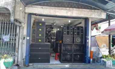 Ruko 2,5 Lantai di Pusat Kota Selangkah ke Tunjungan, Siola