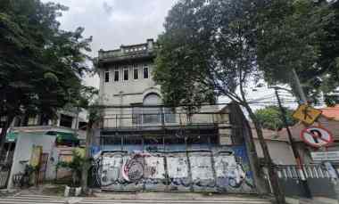 Jual Ruko Kosong Strategis di Area Genteng Surabaya Pusat