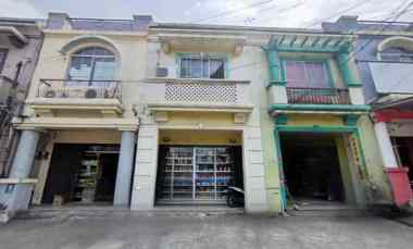 Ruko 2 Lantai dalam Boulevard Komplek Lokasi dekat Graha Raya