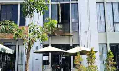 Ruko Grand Palais Wisata Bukit Mas STRATEGIS, Cocok untuk RESTO, Kanto