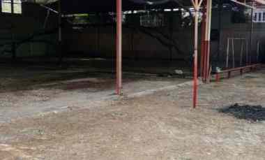 Jual Gudang Bekas Lapangan Futsal di Haji Mair, Pinang, Kota Tangerang