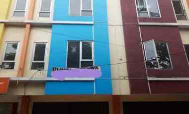 Ruko 3 Lantai Pinggir Jalan Parkiran Luas Imam Bonjol Tangerang