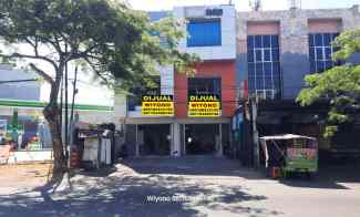 Ruko Raya Darmo Permai Surabaya Sebaris dengan Resto Madame Chang