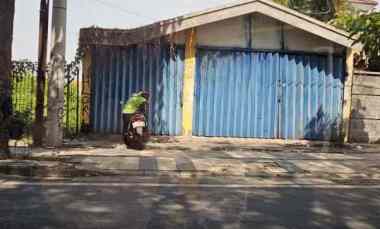 Dijual 422 m2 Toko Nol Jalan Raya Wiyung - Babatan Menganti - SHM