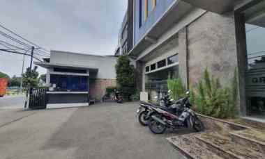 Gedung Kantor Siap Pakai di Tanah Tinggi Timur Kemayoran