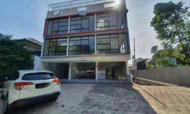 September Ceria Ruko Strategis Turun Harga hanya 2,9 M Saja