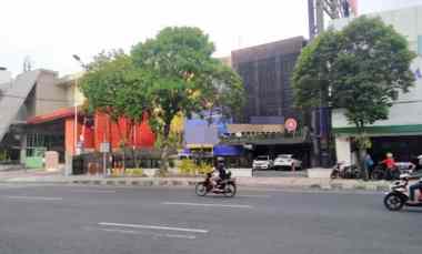 Jual Gedung Luas Strategis di Jalan Raya Basuki Rahmat Pusat Kota Sura