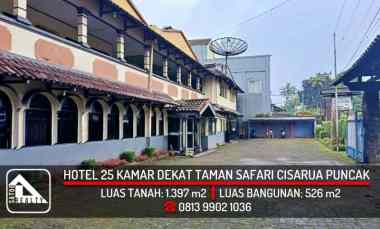 Hotel 25 Kamar di Pinggir Jalan Raya Puncak Cisarua