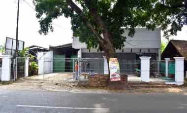 Komersial Dijual di Jomin Barat Cikampek Karawang