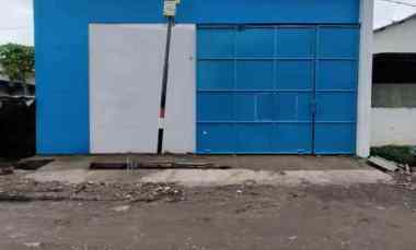 Gudang Baru Strg, Karang Asem, Ploso, Bisa Dilewati Truck Ban Double