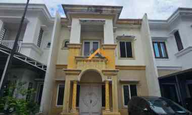 Dijual Cepat Rumah Komplek Somerset Regency Jalan Sunggal