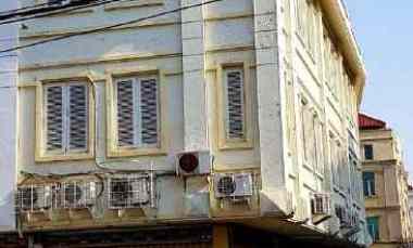 Dijual Ruko, Siap Huni, Pertokoan Mega Galaxy, jl. Dr. Ir. Soekarno