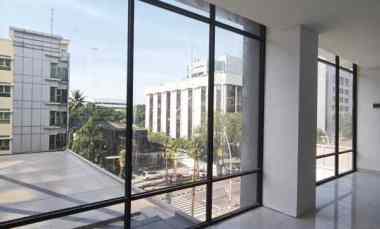 Gedung Perkantoran 3 Lt Strategis Bebas Banjir di Menteng