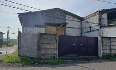 Gudang Siap Pakai Osowilangun Permai dekat Tol, Pelabuhan, Margomulyo