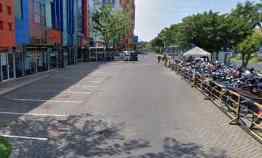 2 Unit Ruko Jejer Lokasi Terdepan di Pakuwon Town Square