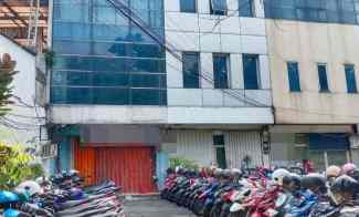 Dijual Cepat BU Ruko 3 Lantai Murah Lokasi Strategis di Pejaten