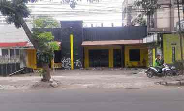 Bangunan Eks. Resto Tanah 500 m2 di jl. Pelajar Pejuang Bandung
