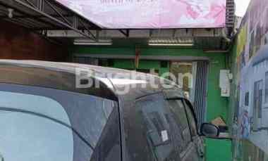 Ruko 0 Jalan Raya di Pusat Kota Pucang Anom dekat Bank dan Cafe