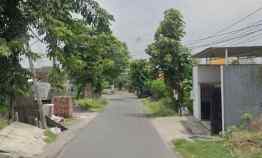 Komersial Dijual di Raya Gadung