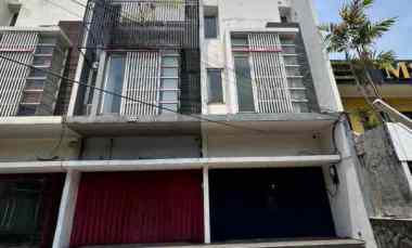 Ruko 3 Lantai Siap Pakai Raya Jemursari Cocok untuk Kantor Segala Usah