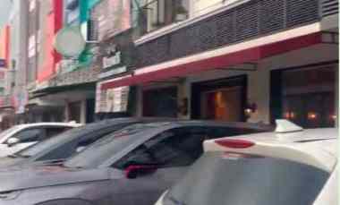 Jual Ruko Teramai di BSD Timur, Ruko Vienna Bebas Parkir, Hadap Jalan