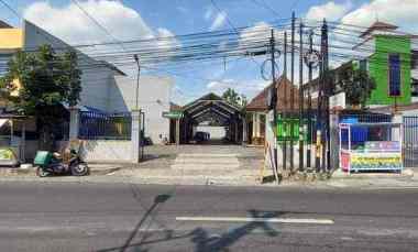 Dijual Tanah dan Bangunan untuk Komersial di Sampangan Semarang