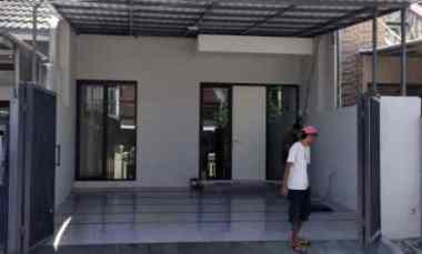 Dijual Rumah 2 Lantai Baru Gress di Satelit Utara Surabaya Barat