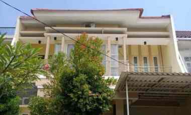 Turun Harga Rumah Minimalis di Sidosermo PDK, dekat Plaza Marina