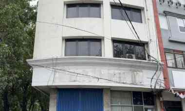 Siap Pakai Ruko 4 Lantai Ex Bank Area Stasiun Kota Pasar Atom Surabaya