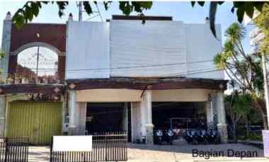 Ruko 3 Lantai Strategis di Singaraja Kondisi Siap Pakai