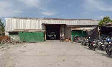 Dijual atau Disewakan Gudang di jl Wolter Monginsidi Semarang