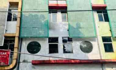 Komersial Dijual di Raya Ahmad Yani Frontage Road