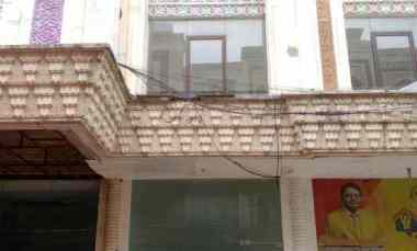 Dijual / Sewa Ruko Siap Usaha di Depok, LT 70m, LB 200m