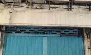 Komersial Dijual di jl veteran