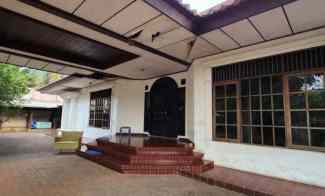 Rumah Dijual di Kav Polri