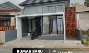 Rumah Baru Tepi Jalan Utama Kampung 2 km ke Alun-alun Paseban, Bantul