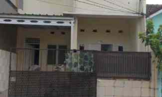 Rumah 2 Lantai di Perumahan