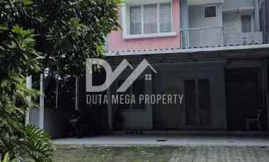Dijual Rumah 2 Lantai Furnished di BSD City
