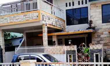 Dijual Rumah 2 Lantai Lokasi Dinoyo Kota Malang