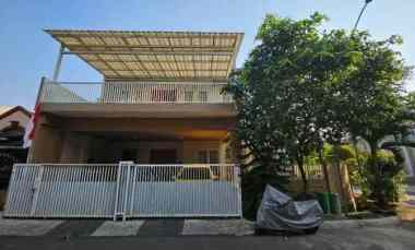 Dijual Rumah 2 Lantai Tengah Kota Cipondoh Tangerang