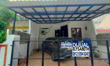 Dijual Rumah 2 Lt, Bagus, Bebas Banjir, BCS Kelapa Gading