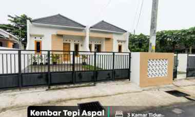 Rumah Baru Tepi Aspal di Sleman Barat 200 meter ke jl. Kebon Agung