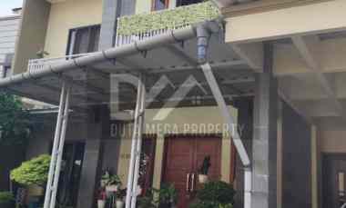 Dijual Rumah 3 Lantai di Modernland, Tangerang
