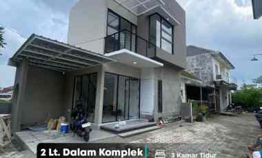 Rumah 2 Lt. dalam Komplek, 300 meter ke Pasar Potorono jl. Wonosari