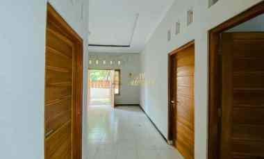 Dijual Rumah 7 menit ke Pasar Kalasan di Tamanmartani