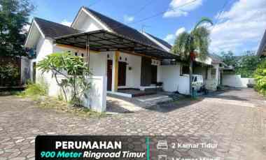 Rumah Hook dalam Perumahan 900 meter Timur Ringroad Ketandan Jogja