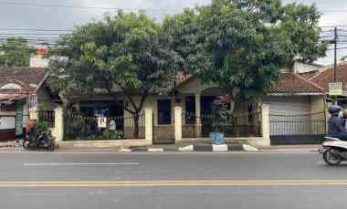 866. Rumah Lama Terawat di Mainroad A.h Nasution, Ujungberung