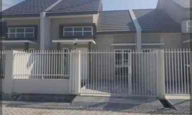 dijual rumah alana regency cemandi